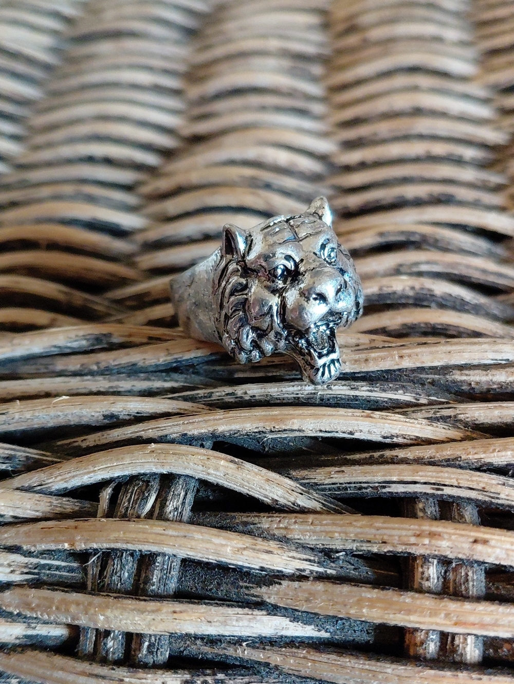 Vintage Unisex Tiger Head Ring